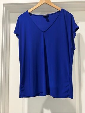 Halogen V-Neck Short Sleeve Top in Royal Blue Size Medium